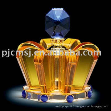 Bouteille de parfum en cristal